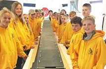 1500 elever har bygget bro