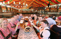 To oktoberfester i München -stil med Johnny Reimar