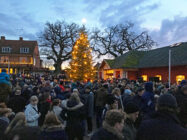 Juletræet tændes i Jægerspris