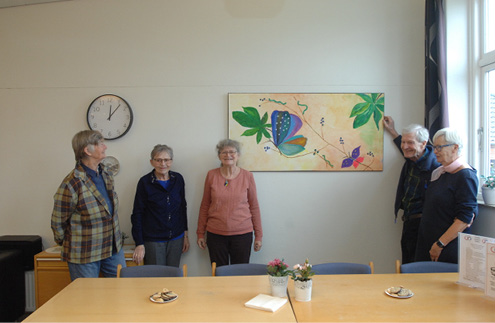 De grå pensler i farver